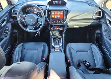 2021 Subaru Forester Touring z USA, uszkodzony, nr VIN JF2SKAXC2MH530455